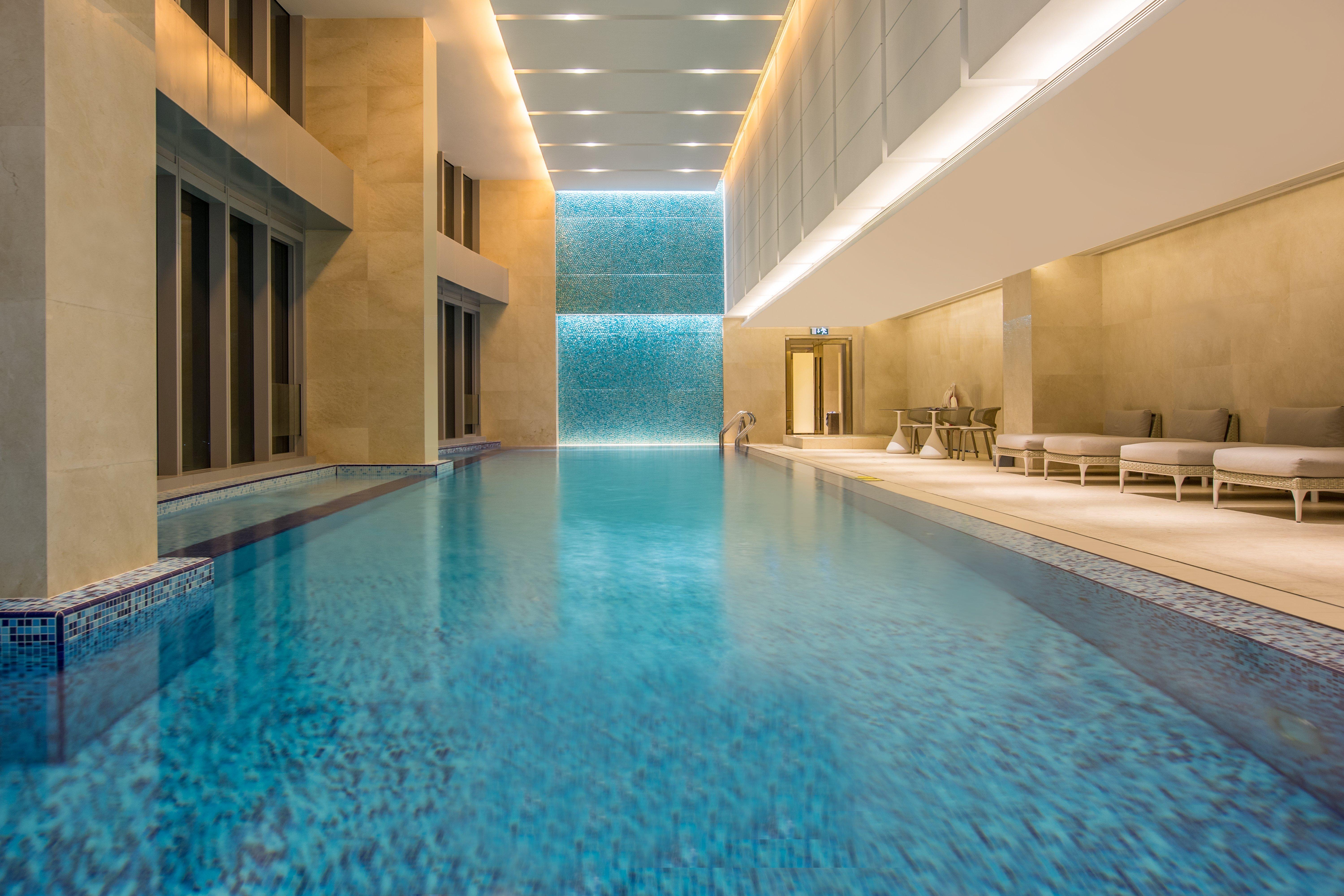 Crowne Plaza Macau By Ihg Hotel Екстериор снимка The swimming pool at The Spa at The Landmark