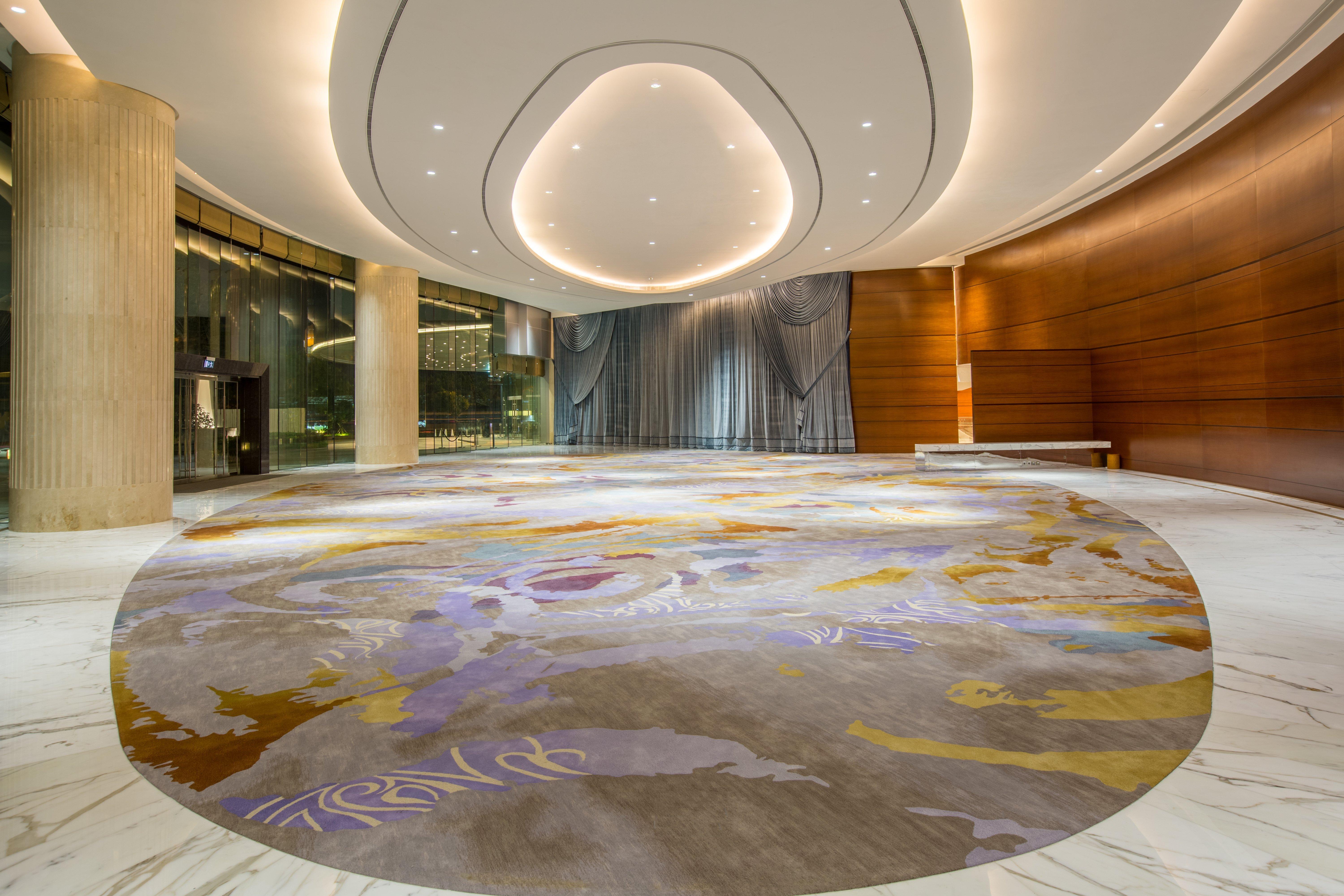Crowne Plaza Macau By Ihg Hotel Екстериор снимка The lobby of the hotel