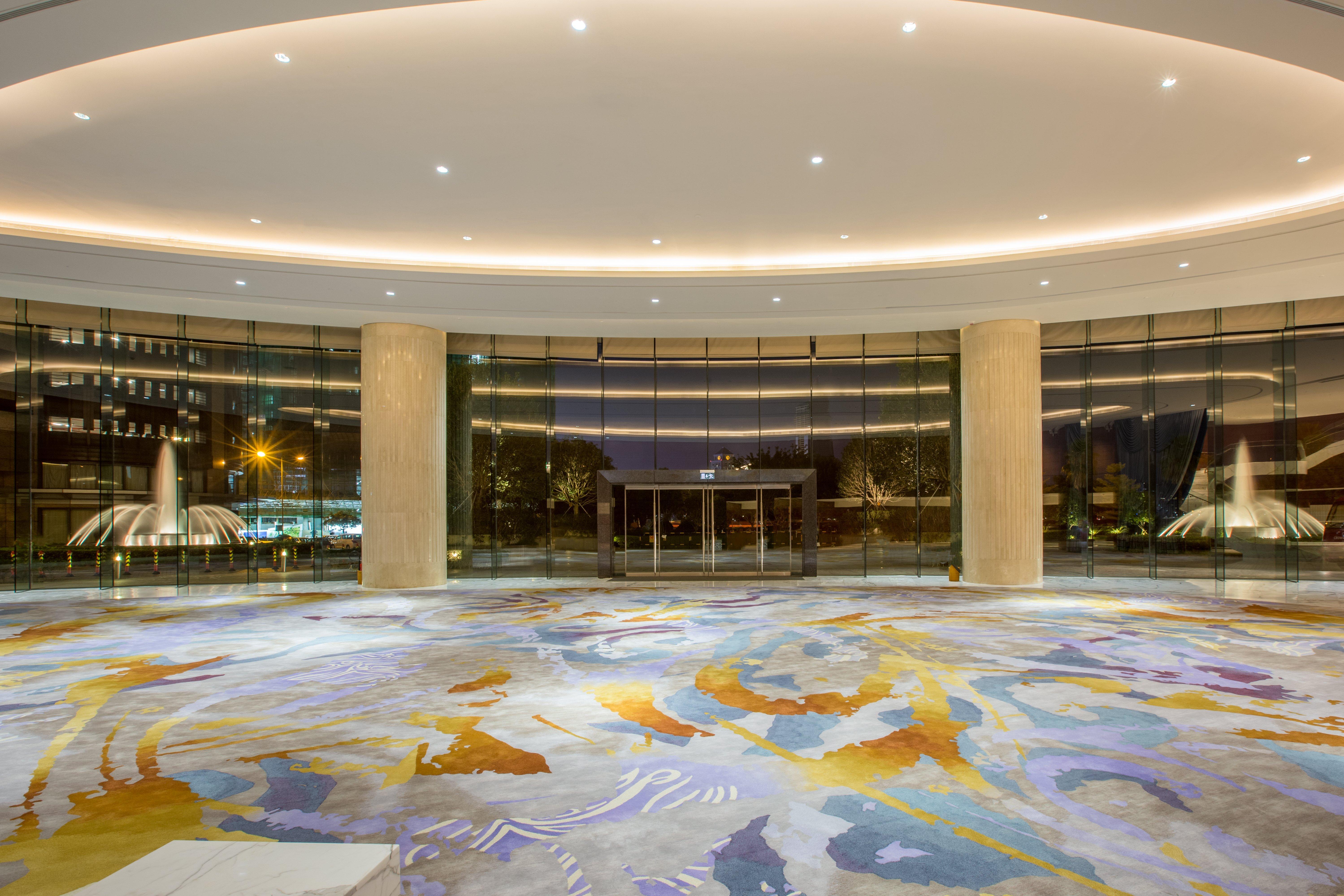 Crowne Plaza Macau By Ihg Hotel Екстериор снимка Lobby