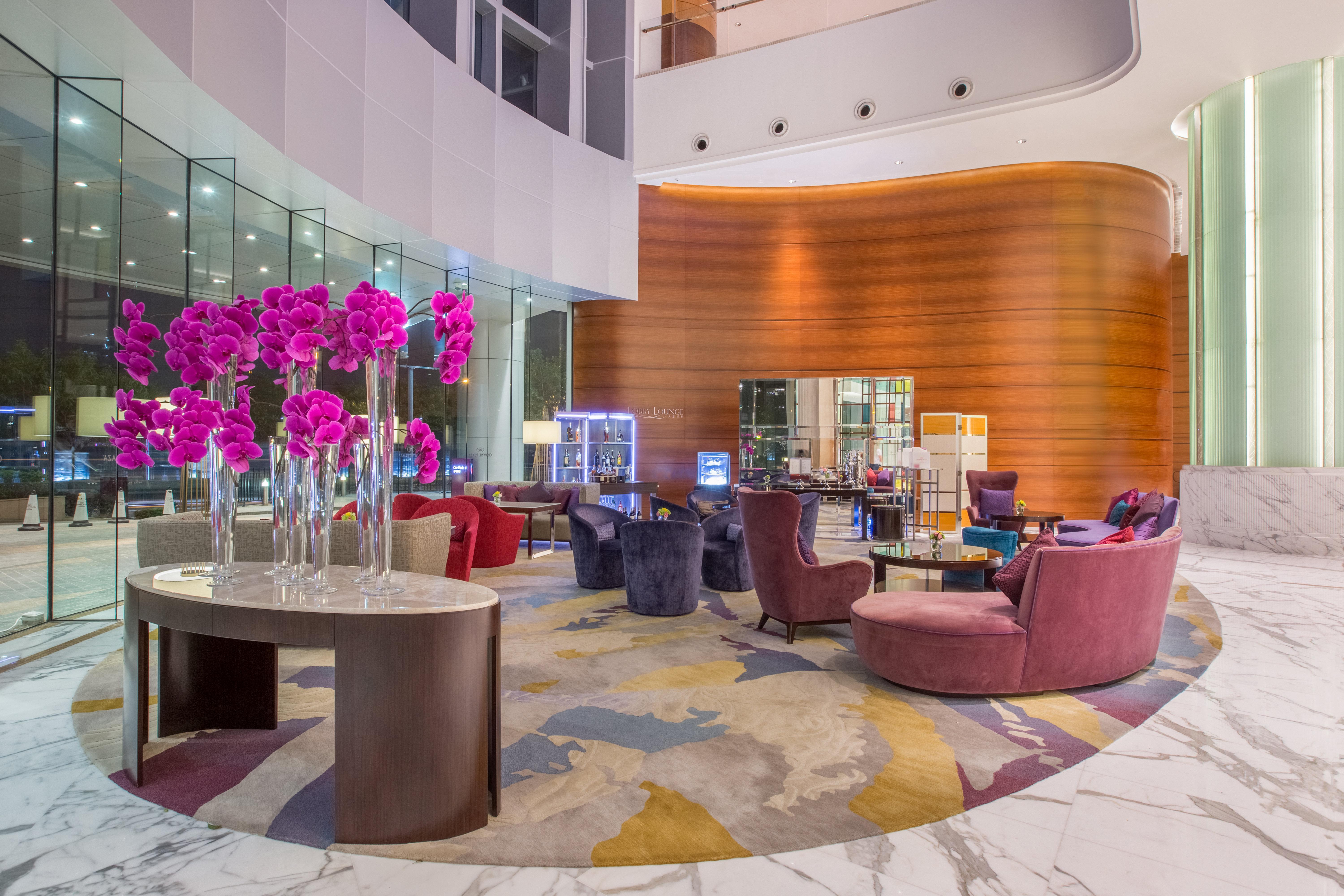 Crowne Plaza Macau By Ihg Hotel Екстериор снимка The lobby of the hotel