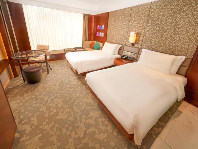 Crowne Plaza Macau By Ihg Hotel Екстериор снимка Deluxe Room
